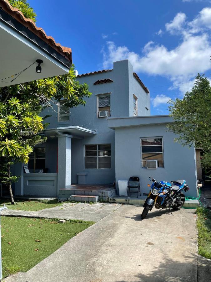 ホテル Miami House エクステリア 写真